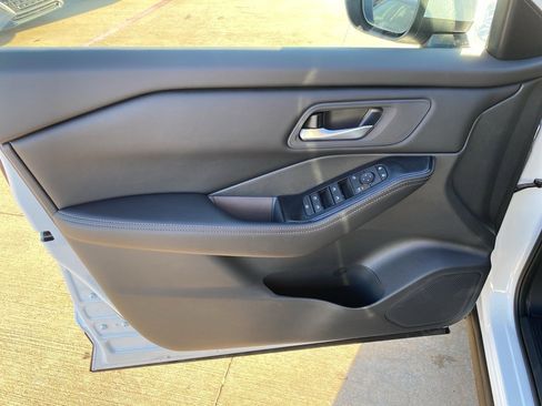 New 2026 Nissan Rogue SV image 11