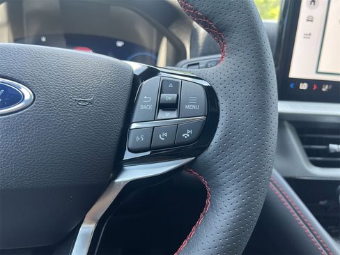 New 2025 Ford Explorer ST-Line w/ Premium Package image 10