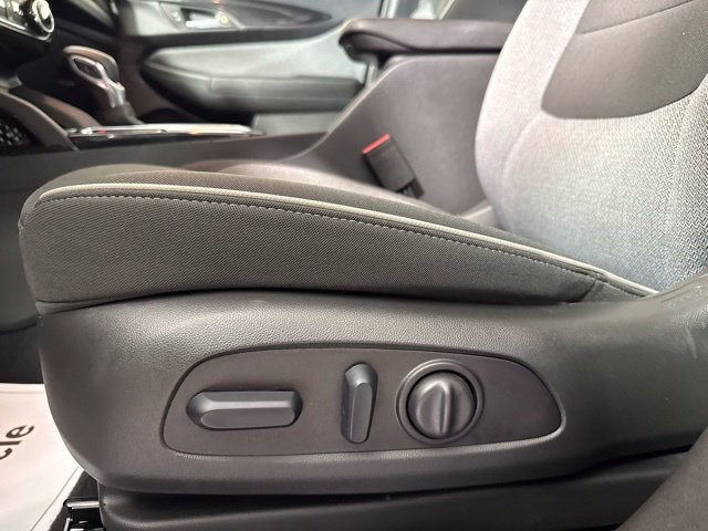 Used 2025 Chevrolet TrailBlazer LT w/ Convenience Package FWD image 15
