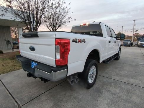 Used 2019 Ford F250 XLT image 8