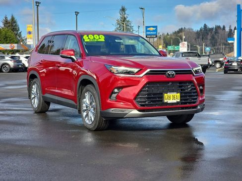 New 2026 Toyota Grand Highlander Platinum image 2