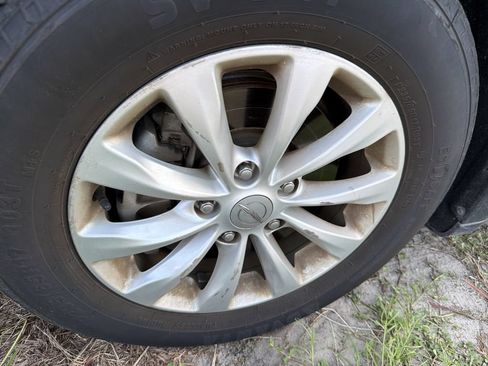 Used 2018 Chrysler Pacifica Touring-L FWD image 5