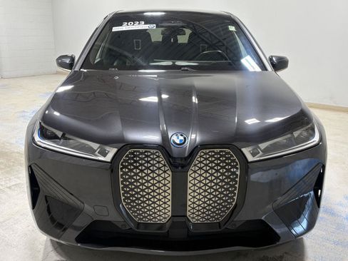 Used 2023 BMW iX xDrive50 w/ Premium Package AWD/4WD image 14