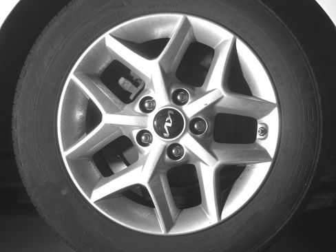 Used 2025 Kia Soul LX w/ LX Technology Package FWD image 18