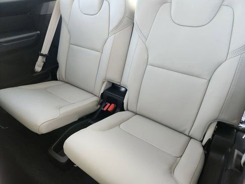 New 2026 Volvo XC90 T8 Ultra w/ Protection Package Premier image 18