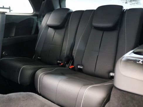 Used 2024 Mercedes-Benz GLS 580 4MATIC image 14