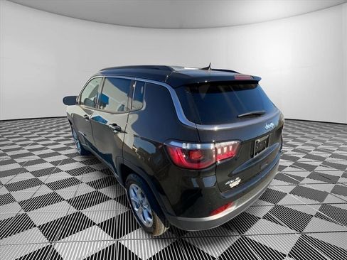 New 2026 Jeep Compass Latitude AWD/4WD image 7