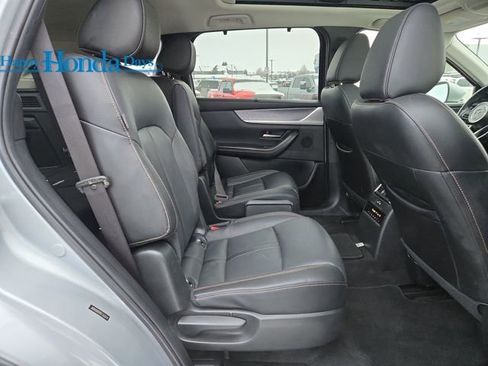 Used 2024 MAZDA CX-90 3.3 Turbo w/ Premium Package image 40