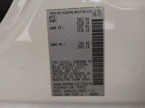 Used 2024 Nissan Altima 2.5 SV image 33