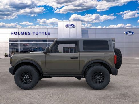New 2026 Ford Bronco 2-Door w/ Sasquatch Package AWD/4WD image 3