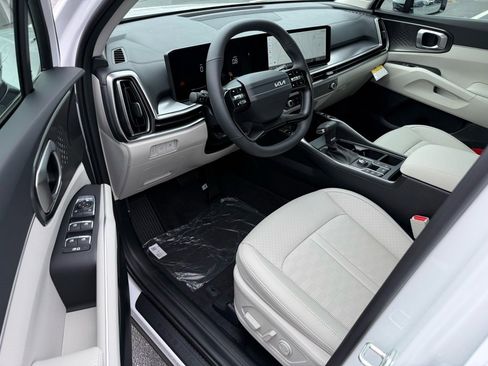 New 2026 Kia Sorento EX image 9