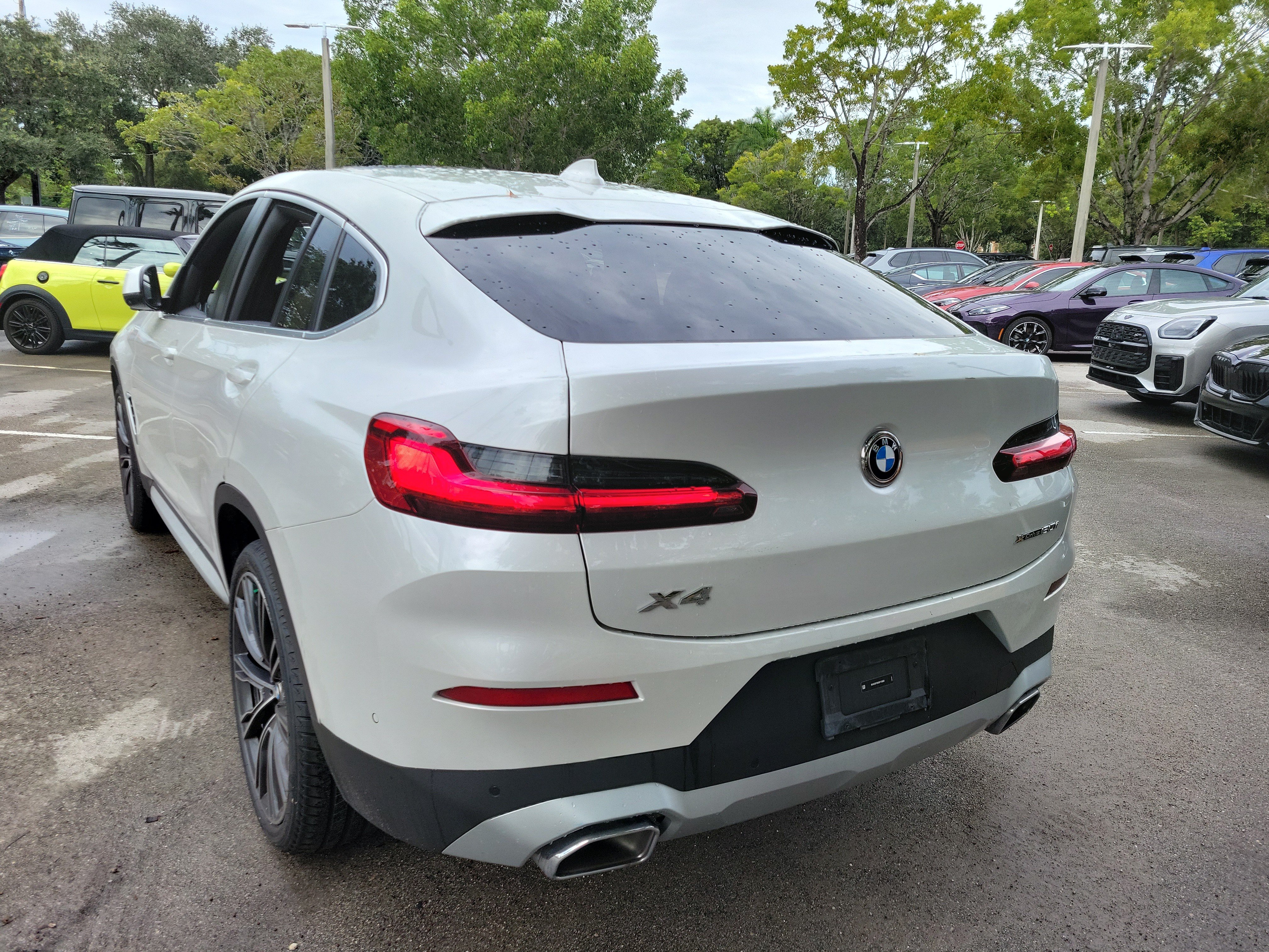 Certified 2025 BMW X4 xDrive30i w/ Premium Package AWD/4WD image 5