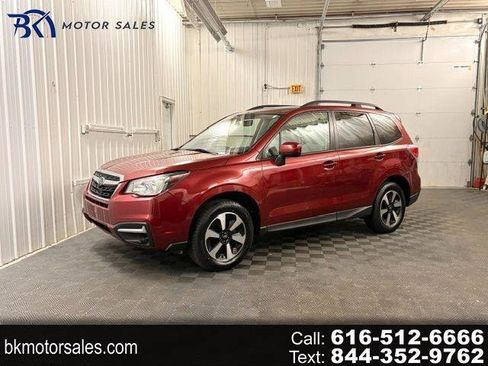 Used 2017 Subaru Forester 2.5i Premium w/ Popular Package #2A AWD/4WD image 1