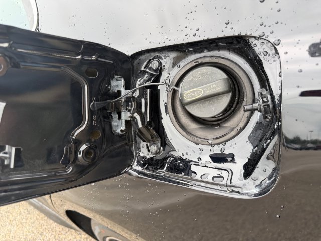 Certified 2020 Toyota Camry SE FWD image 25