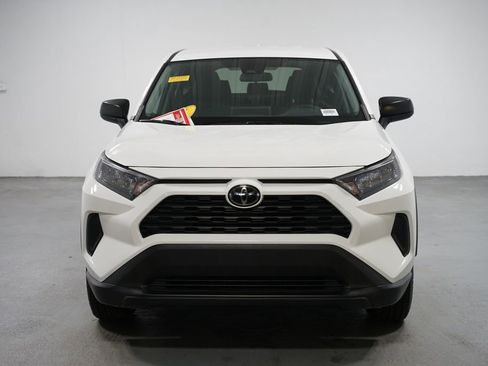 Certified 2022 Toyota RAV4 LE image 2