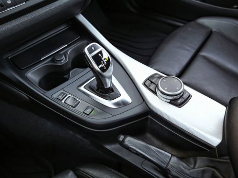 Used 2015 BMW M235i Coupe image 35