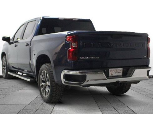 Used 2021 Chevrolet Silverado 1500 LT RWD image 5