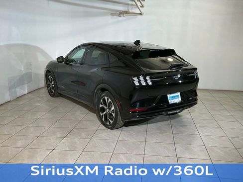Used 2022 Ford Mustang Mach-E Premium image 7