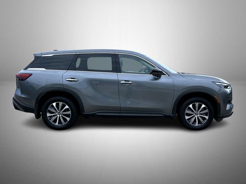 Used 2025 INFINITI QX60 Pure AWD/4WD image 4