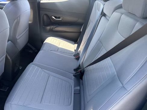 Certified 2022 Hyundai Santa Cruz SEL AWD/4WD image 13