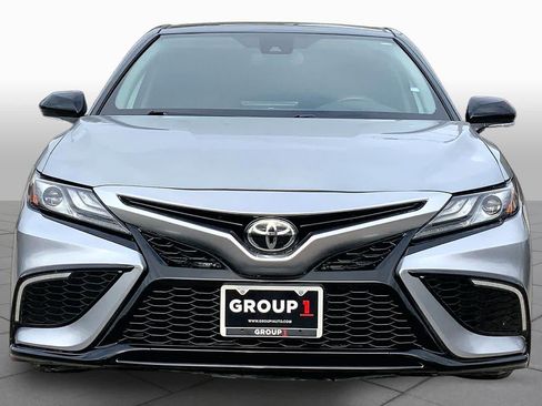 Used 2023 Toyota Camry XSE FWD image 4