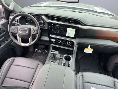 New 2026 GMC Sierra 1500 Denali w/ LPO, Black Badging Package image 23