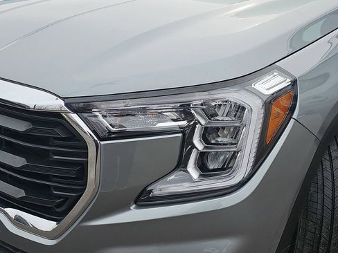 Certified 2023 GMC Terrain SLE w/ Driver Convenience Package image 36