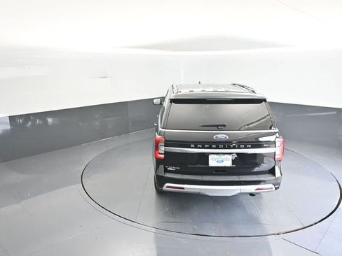 Certified 2023 Ford Expedition Platinum AWD/4WD image 28