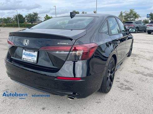 Used 2025 Honda Civic Sport image 5