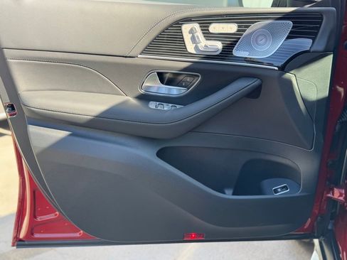 New 2025 Mercedes-Benz GLE 53 AMG 4MATIC Coupe image 17