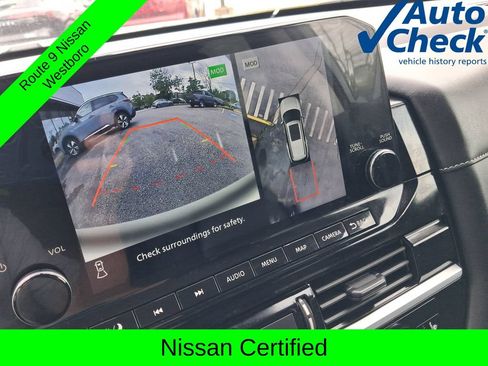 Certified 2024 Nissan Pathfinder SL AWD/4WD image 24