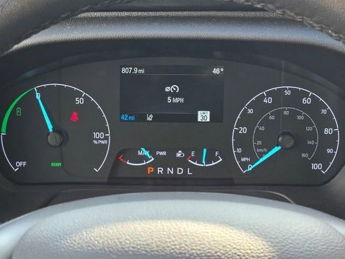 Used 2022 Ford E-Transit Medium Roof w/ Load Area Protection Package image 19