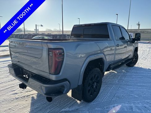 Used 2024 GMC Sierra 2500 AT4 w/ AT4 Premium Plus Package image 10