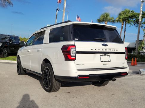 Used 2023 Ford Expedition Max Limited RWD image 7