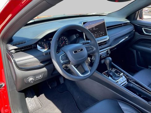 New 2026 Jeep Compass Latitude AWD/4WD image 8