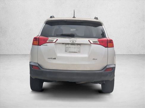 Used 2014 Toyota RAV4 XLE image 6