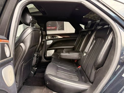 Used 2020 Lincoln MKZ Reserve w/ Luxury Package AWD/4WD image 24