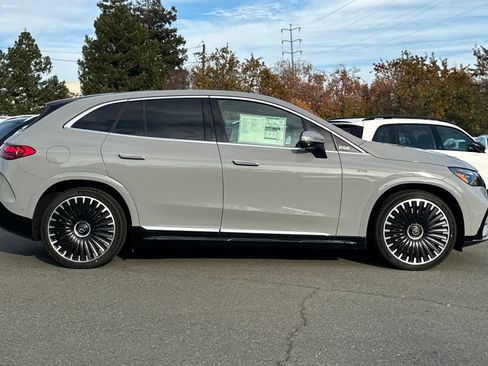 New 2025 Mercedes-Benz EQE AMG 4MATIC SUV image 6