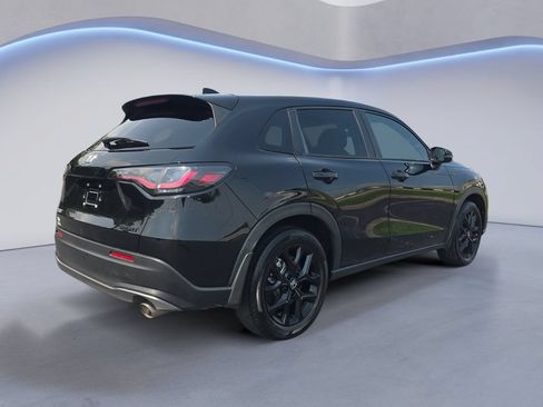 Used 2024 Honda HR-V Sport image 6