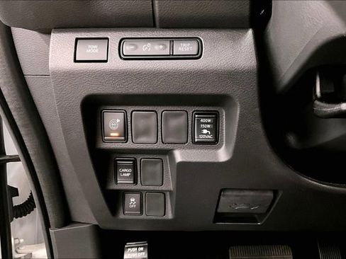 New 2025 Nissan Frontier SV w/ SV Convenience Package image 27