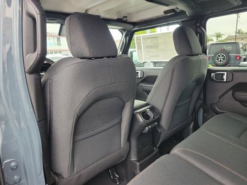 New 2024 Jeep Wrangler Unlimited image 13