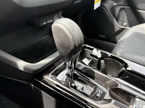 New 2026 Subaru Forester Limited AWD/4WD image 18