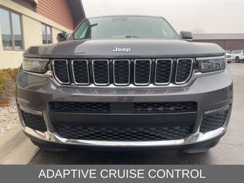 Used 2023 Jeep Grand Cherokee L Limited image 12