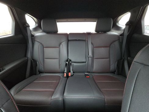 Used 2025 Chevrolet Blazer RS image 25