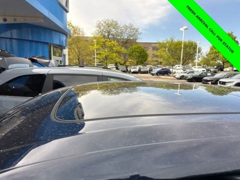 Used 2024 Porsche Cayenne AWD/4WD image 16