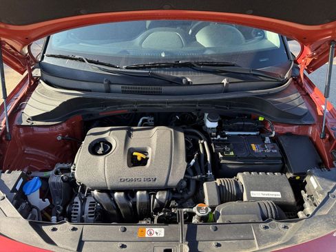 Used 2025 Kia Soul LX w/ LX Technology Package image 33