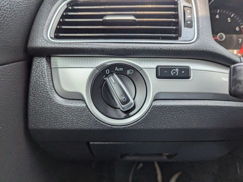 Used 2019 Volkswagen Passat 2.0T Wolfsburg w/ Wheels & Sunroof Package FWD image 23