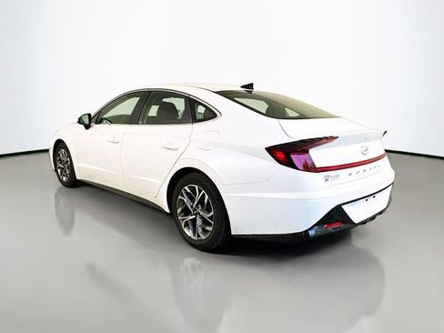 Used 2022 Hyundai Sonata SEL FWD image 4