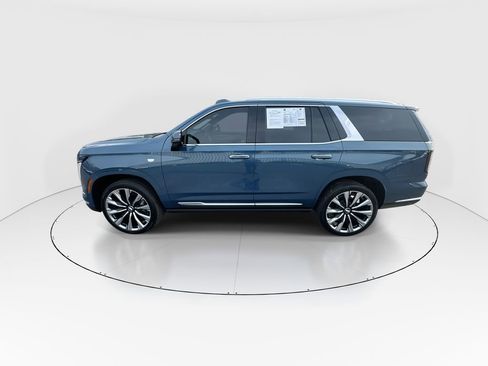 Used 2025 Cadillac Escalade Premium Luxury Platinum AWD/4WD image 5