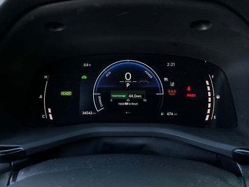 Used 2025 Toyota Camry LE image 35